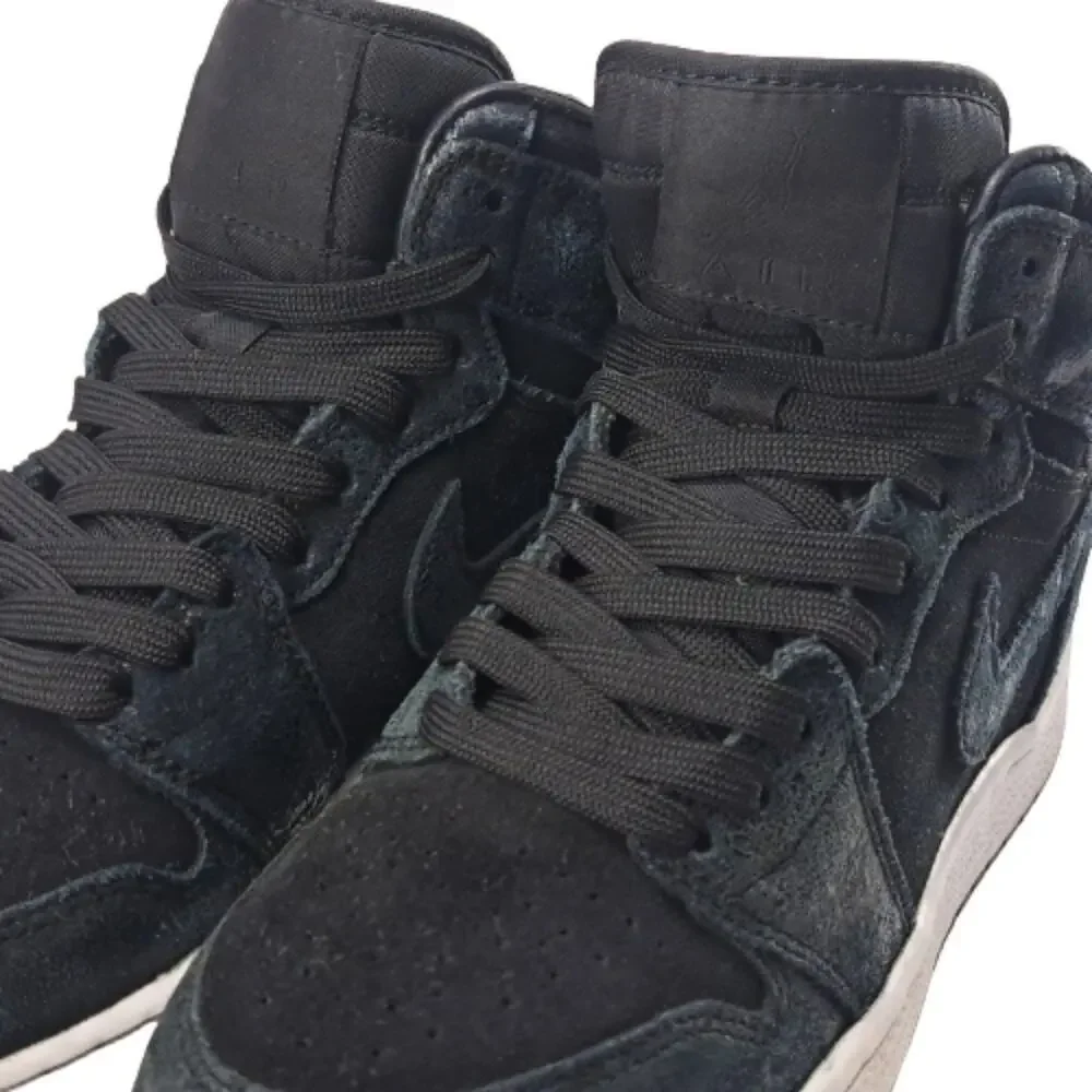 Nike Air Jordan 1 Retro Hi GG Heiress Kids Size 4Y Shoes